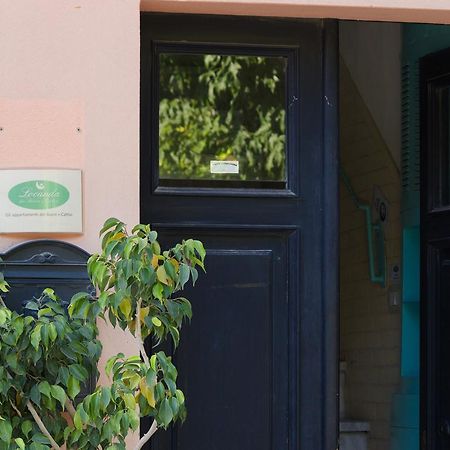 Appartamento Rosso Buoni E Cattivi Κάλιαρι Δωμάτιο φωτογραφία